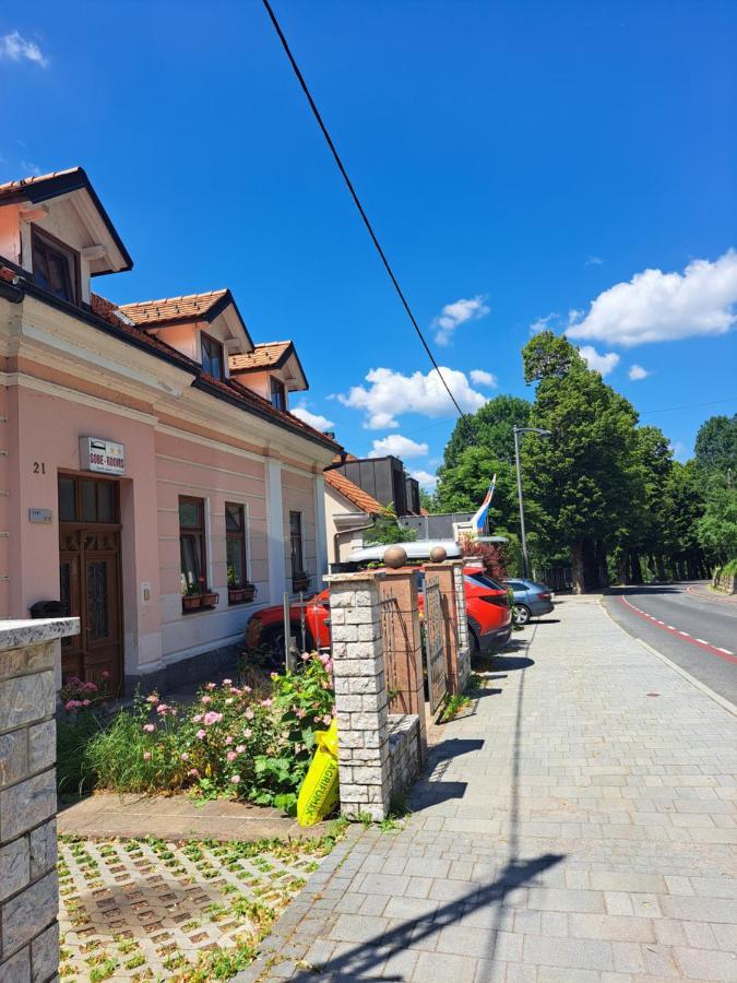 Rooms Cehovin Postojna Exterior photo