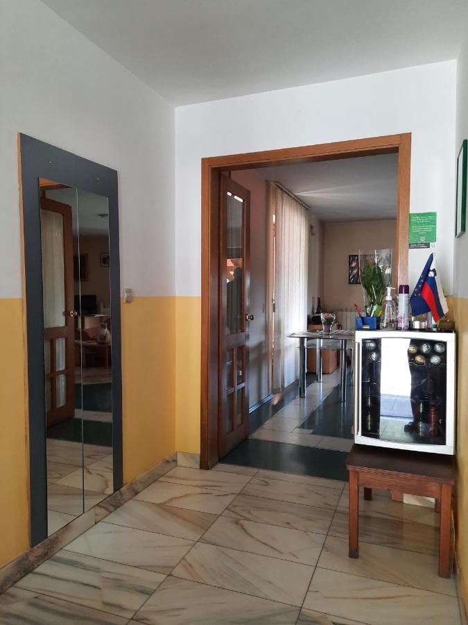 Rooms Cehovin Postojna Exterior photo
