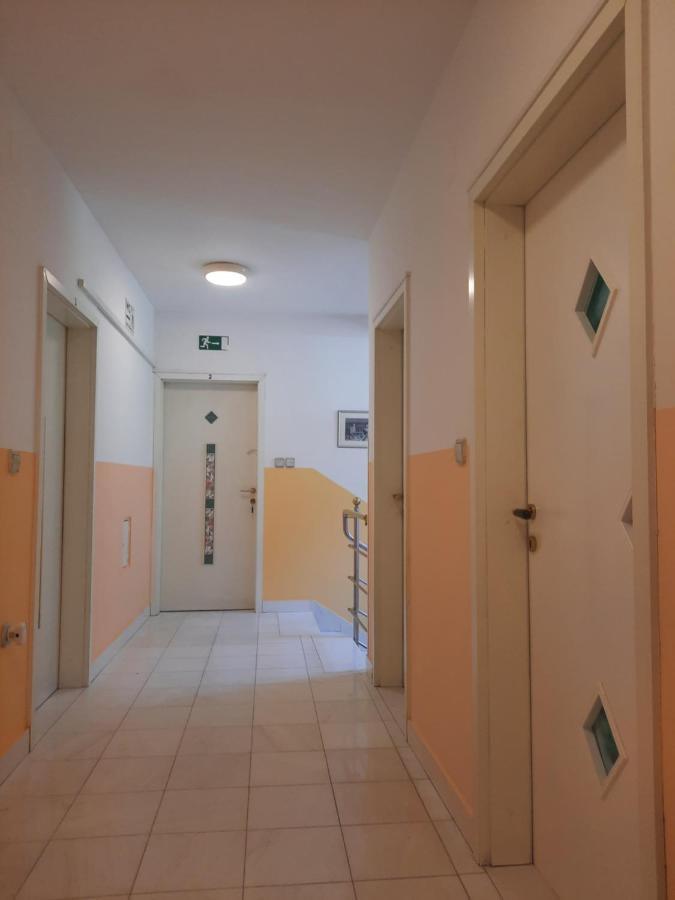 Rooms Cehovin Postojna Exterior photo