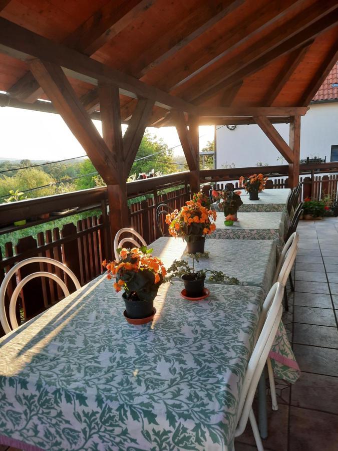 Rooms Cehovin Postojna Exterior photo